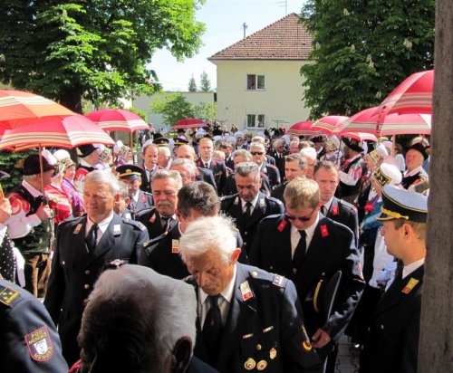 in veliko gasilcev